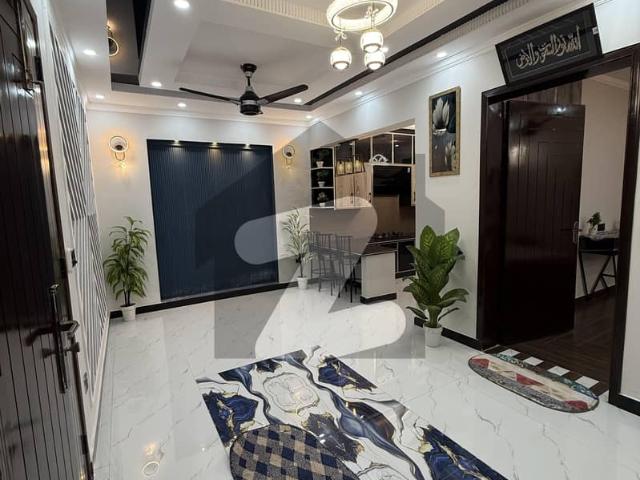 5 Marla Upper Portion Available For Rent In Central Park Housing Scheme Lahore