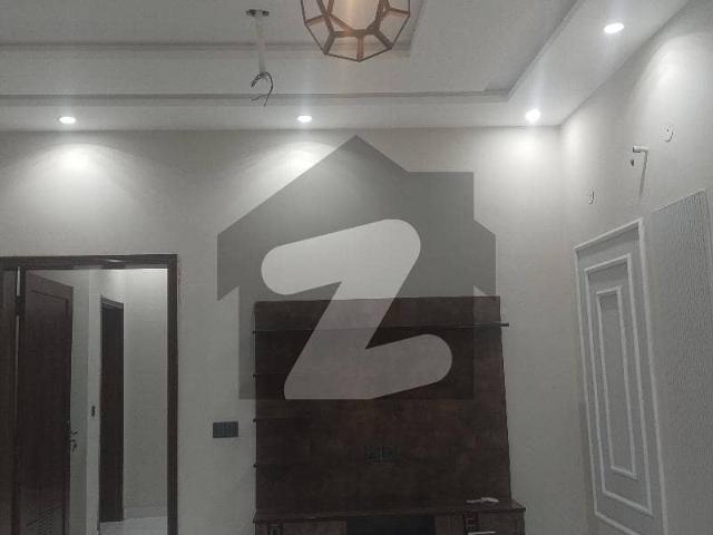 5 marla upper portion available for rent