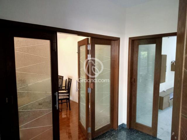5 Marla Upper portion for Rent