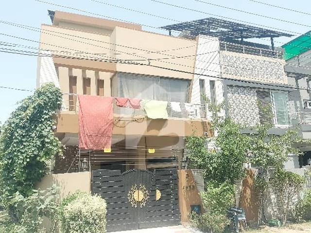 5 Marla Use Corner Beautiful House In Central Park Housing Scheme Lahore