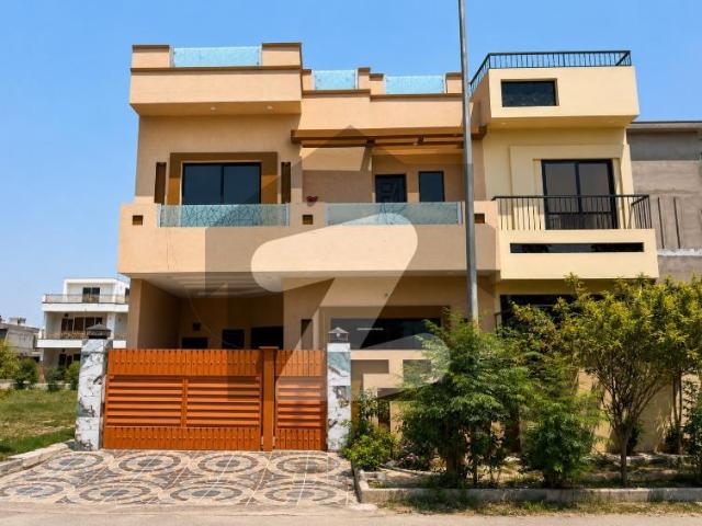 5 marla used house available for sale at reasonable price in citi housing gujranwala citi housing society