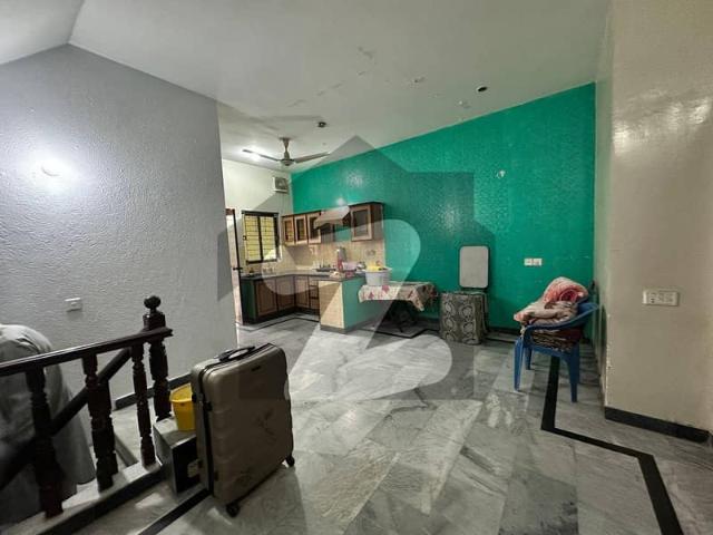 5 Marla Used House Available For Sale in Nishat Colony cantt
