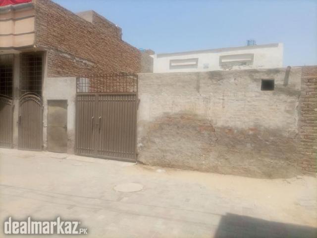 5 marla used house in Pakistan | Clasf real estate