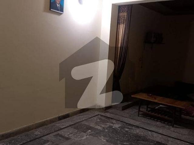 5 Marla 1st floor For Rent