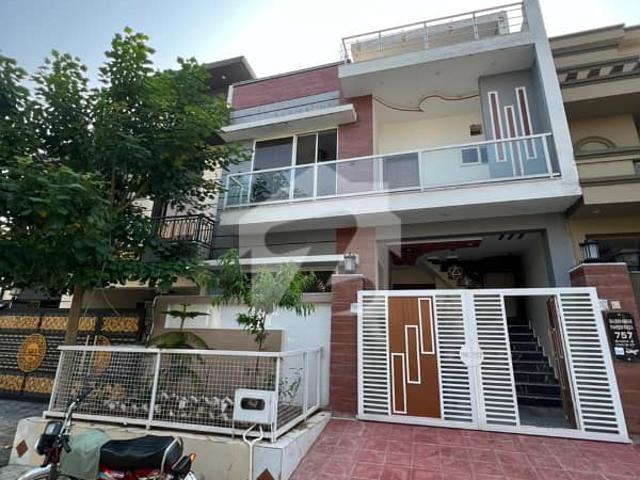 5 Marla 25*50 + On 60 Ft Road + Sun Face House + Carpeted Street Brand New House For Sale In Faisal Margalla City FMC Islamabad