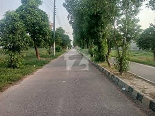 5 marla 2 side open residential plot available for sale in college town lahore