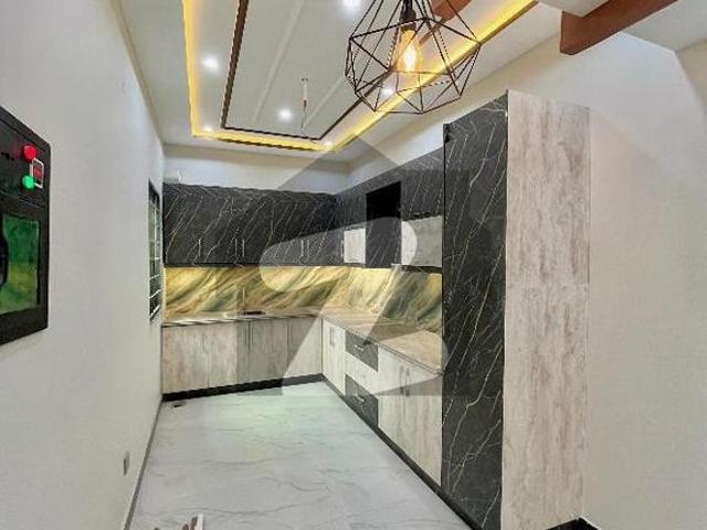 5 Marla 4 Bed House Available For Rent Royal Orchard