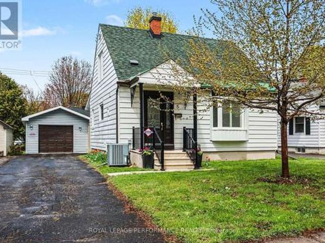 5 Marshall Avenue, Ottawa, ON, K1Z 7X1 house for sale | Listing ID X13126 | Royal LePage