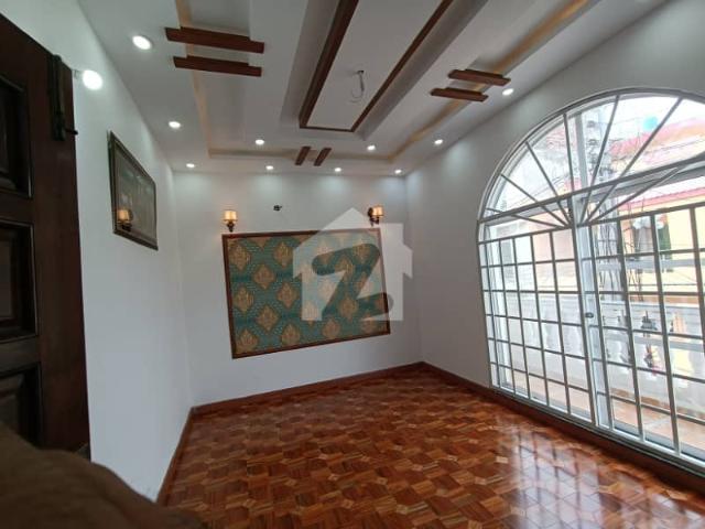 5 matla triple storey 100% solid with a+ work guarantee in pak arab society ferozepur road