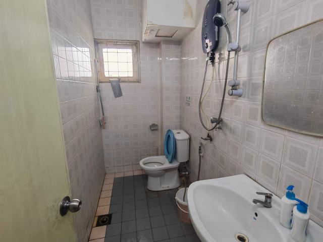 5 Min to Bangsar Village Zero Deposit Ready For move in