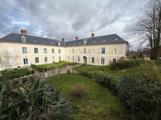 5 MIN L'ISLE ADAM DANS VILLAGE RECHERCHE