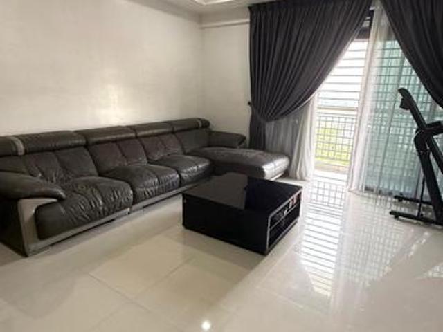 5 MINS To UTM Limited HUGE SPACE THE Garden Residence Mutira Rini