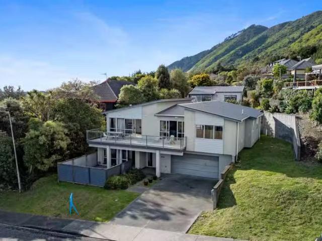 5 Mohua Street, Waikanae, Kapiti Coast For Sale