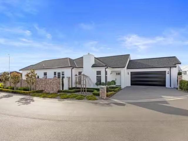 5 Mollisia Lane, Papamoa, Tauranga For Sale