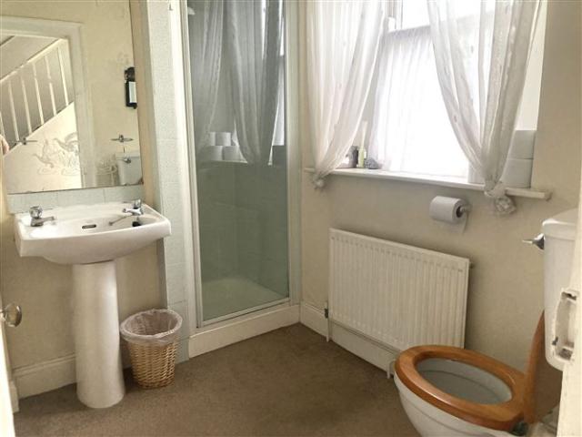 230,000 | 5 Old Market Street, Sligo, Bryan J Corcoran 4949 MyHome. Ie Residential