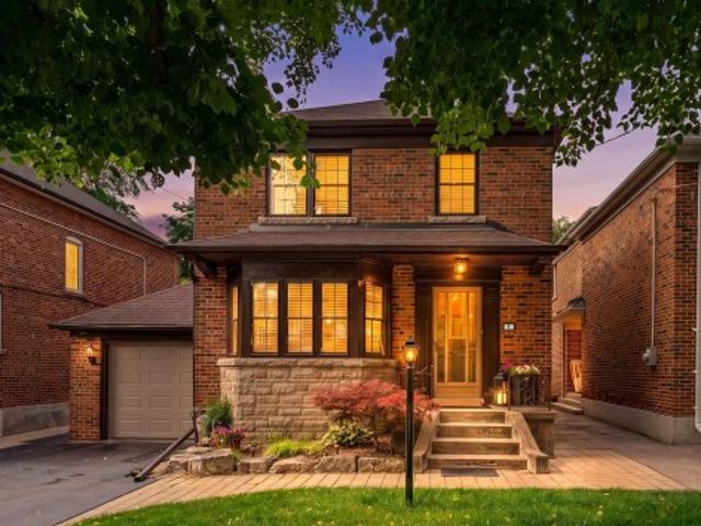 5 Armour Boulevard, Toronto, ON, M5M 3B9 house for sale | Listing ID C13444 | Royal LePage
