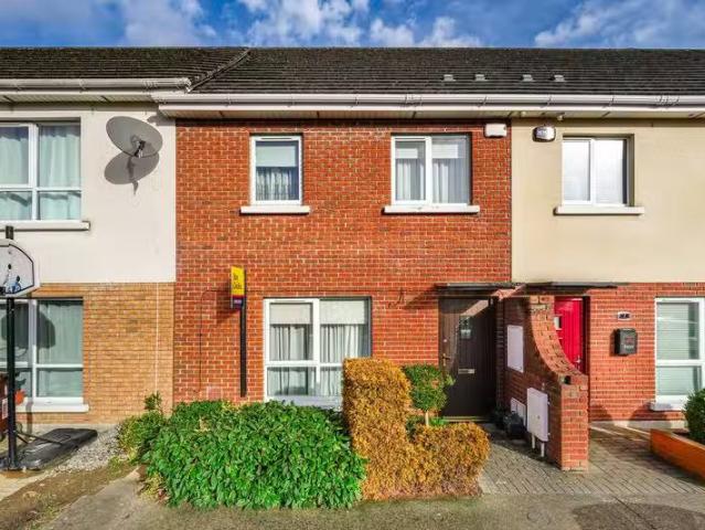 5 Barnwell Crescent, Hansfield, D15 DH9A, Dublin 15, Hansfield.