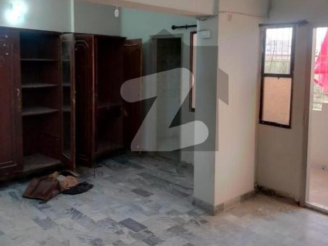 5 Bed d/ Flat Available For Rent in Mateen Terrace Gulshan e Iqbal Block 13/D 2