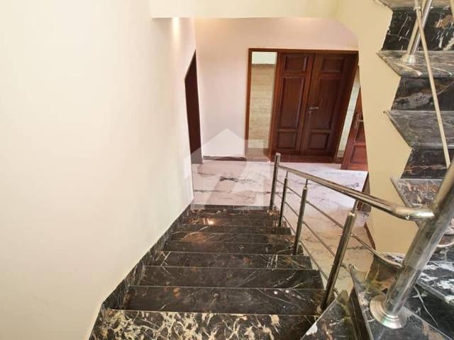 5 Bed D/ House For Rent Sector G Askari 5 Malir Cantt