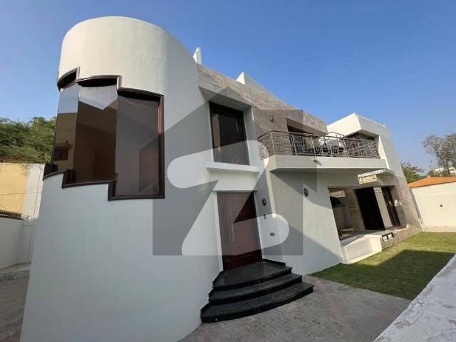 5 Bed DD + Basement House for sale