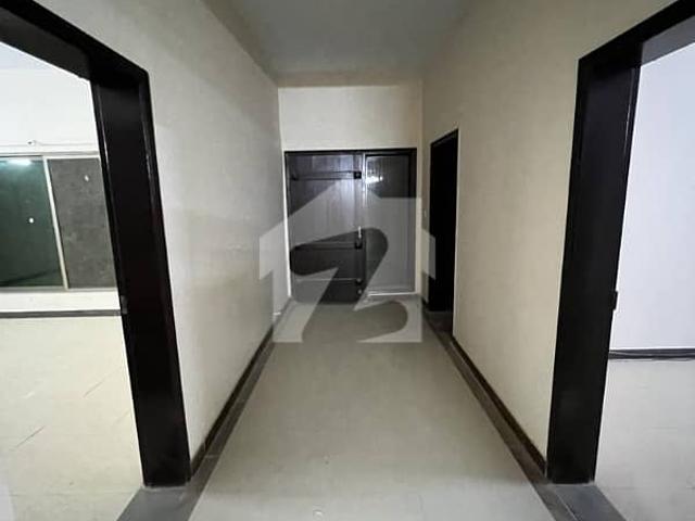 5 Bed DD Brigadier House Askari 5 Sector B 500 Yard Available For Rent