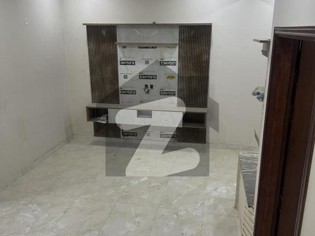 5 Bed DD Independent House Available For Rent In Gulistan E Jauhar Block 4 Gulistan e Jauhar