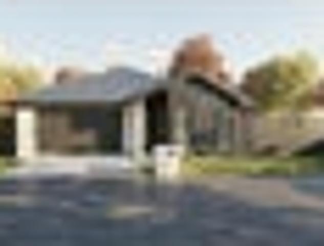 5 Bed Family Living + Separate Lounge