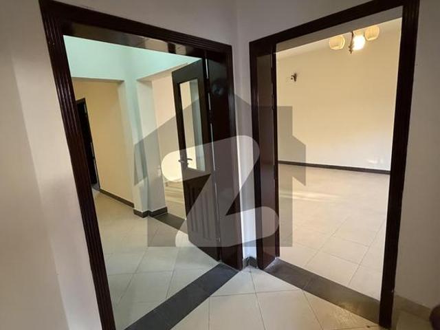 5 Bed House For Sale Askari 13