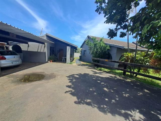 5 Bed House in Mzingazi Golf Estate