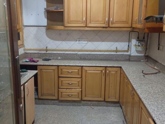 5 Bedroom 250 Sq.Mt. Builder Floor in Sector 33 Noida Listing ID: #10330