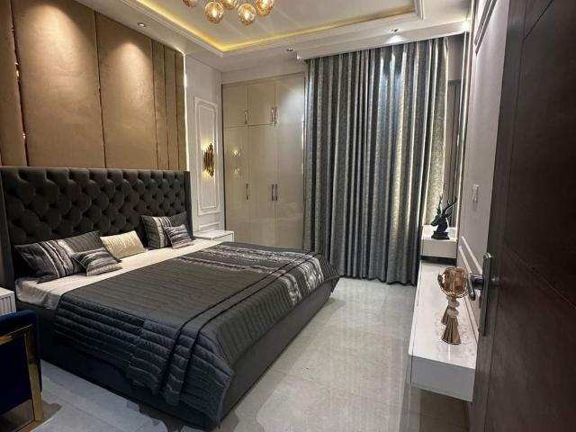 5 Bedroom 250 Sq.Yd. Independent House in Sector 15 Panchkula Listing ID #8980