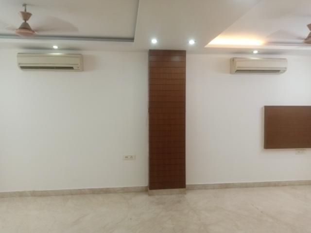 5 Bedroom 400 Sq.Yd. Independent House in Vasant Vihar Delhi Listing ID: #9963