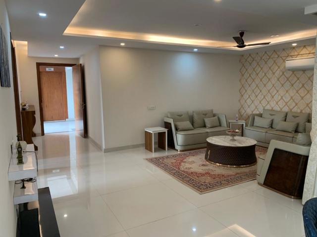 5 Bedroom 4100 Sq.Ft. Apartment in Ambala Highway Zirakpur Listing ID: #10313