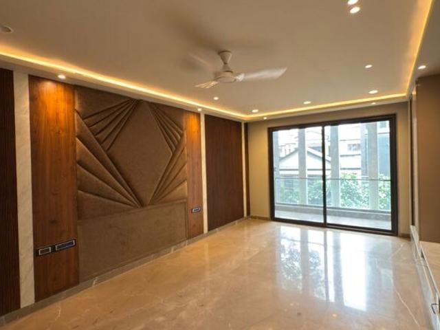 5 Bedroom 4500 Sq.Ft. Builder Floor in Dlf Phase I Gurgaon Listing ID: #10217