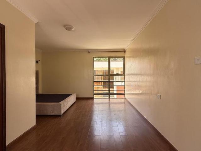 5 Bedroom All En Suite + DSQ Villa for Sale – Lavington