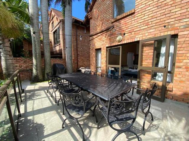 5 Bedroom Apartment in Ballito Central