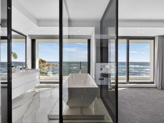 5 Bedroom Apartment in Bantry Bay