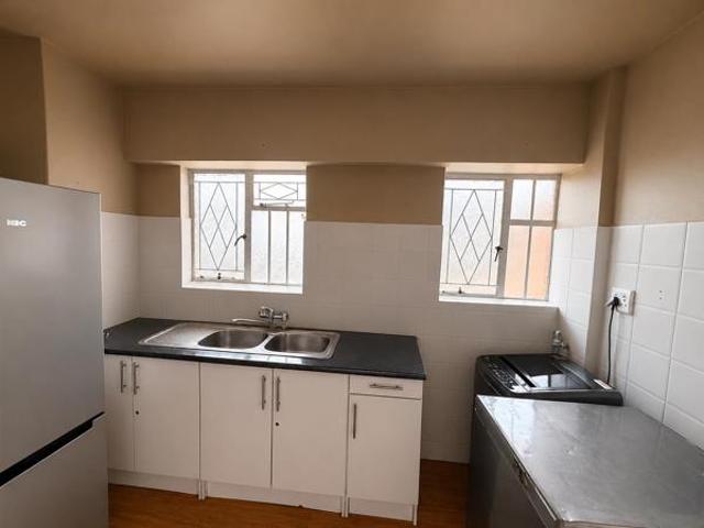5 Bedroom Apartment in Bloemfontein Central