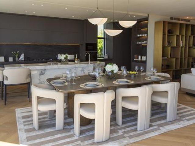 5 Bedroom Apartment in Green Point