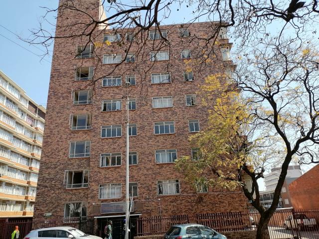 5 Bedroom Apartment in Sunnyside