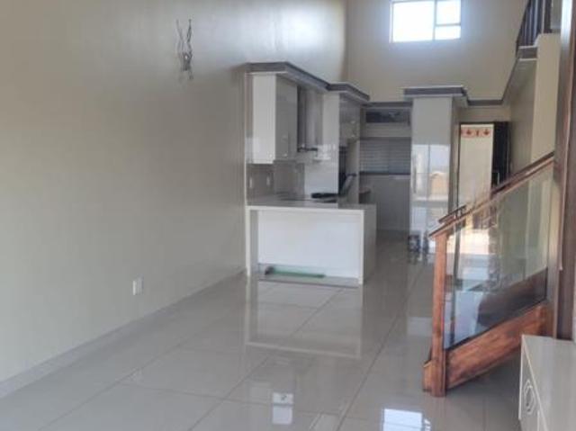 5 Bedroom Apartment in Umhlanga Ridge