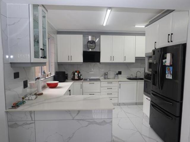 5 Bedroom Apartment in Westbrook