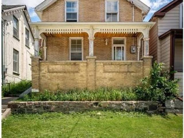 5 Bedroom Apartment Peterborough ON 103178201