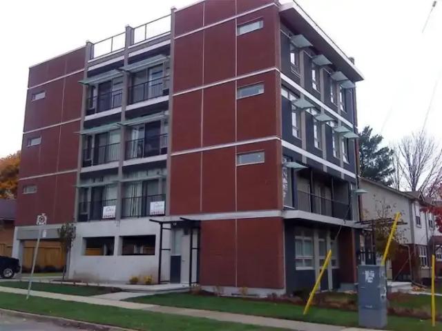 5 Bedroom Apartment Waterloo ON 103322317