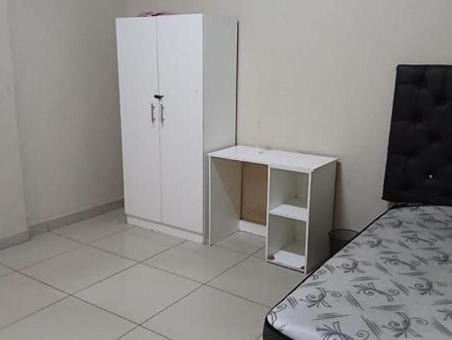 5 Bedroom Garden Cottage in Auckland Park