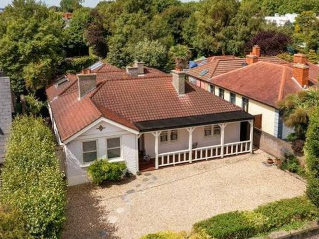 5 bedroom detached bungalow for sale in St Josephs 10 Belgrove Road Clontarf Dublin 3 D03 W302