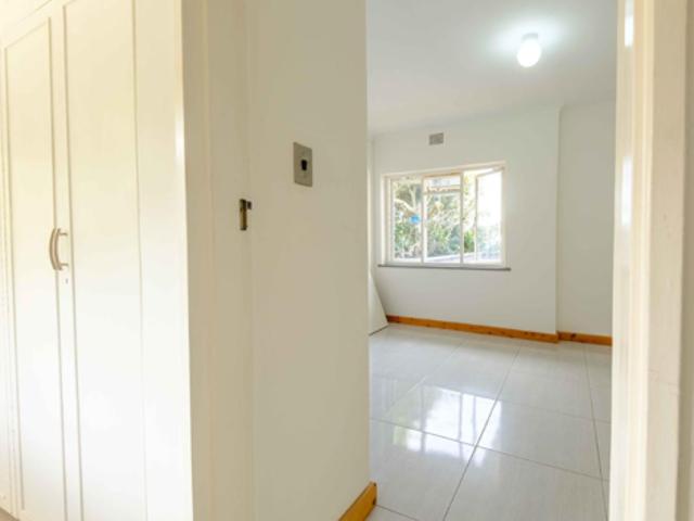 5 Bedroom House in Murdock Valley