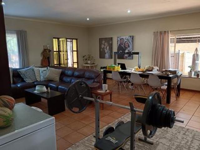 5 bedroom family house on the market.