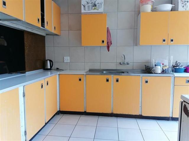 5 Bedroom Flat in Sunnyside