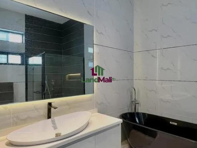 5 bedroom fully detached with swimming pool at lekky county lagos